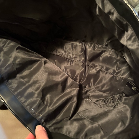 Victoria's Secret Bold Red and Black Tote - Picture 6 of 8